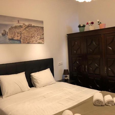 Family Apartment Lisbon-เอสตอริล ภายนอก รูปภาพ