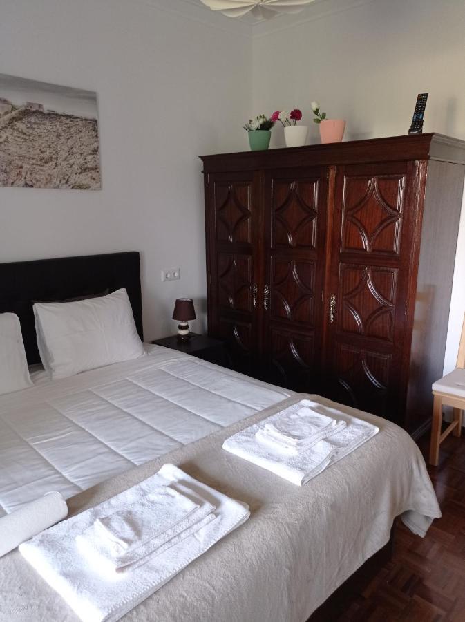 Family Apartment Lisbon-เอสตอริล ภายนอก รูปภาพ